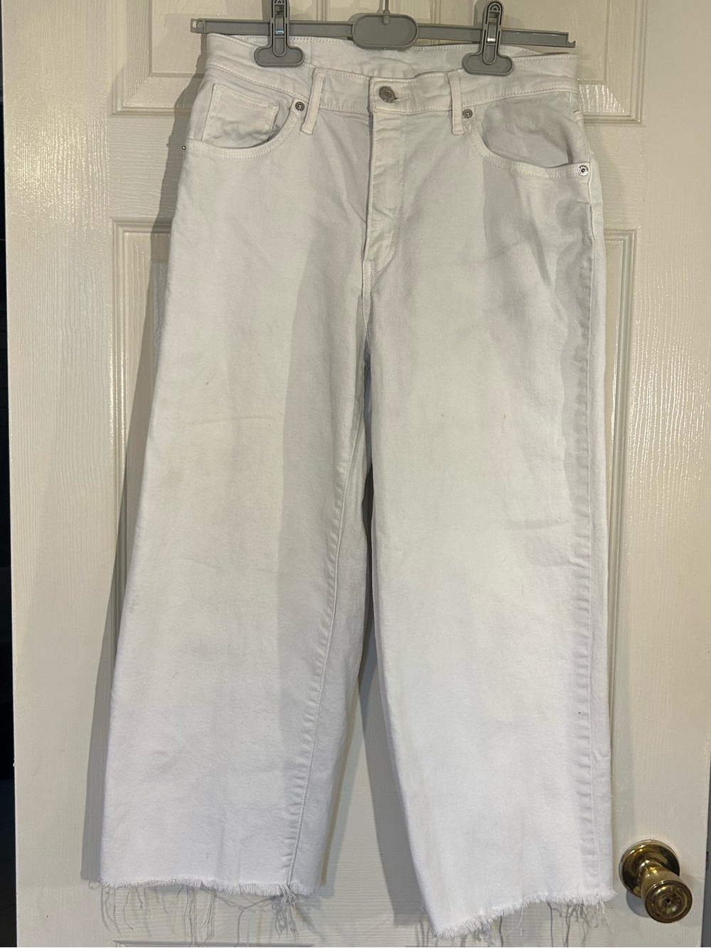 Levi’s White Wide-Leg Crop Raw Hem Jeans - Women's Casual Denim